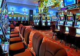 royal558 mobile app interface showing slot games and live casino options